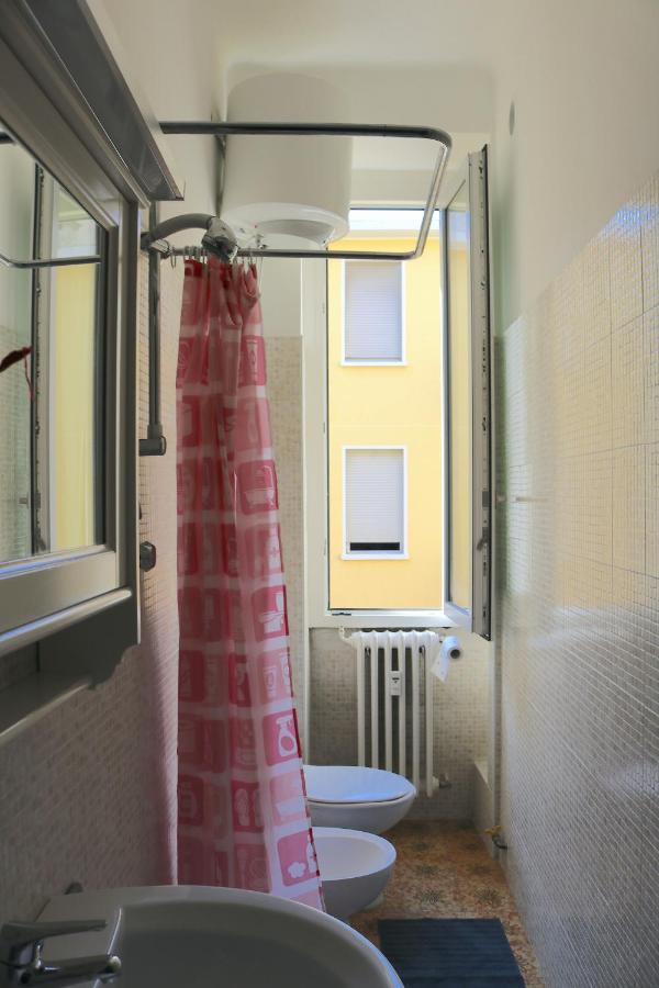Ferienwohnung Via Olona - Cozy Apartament Mailand Exterior foto